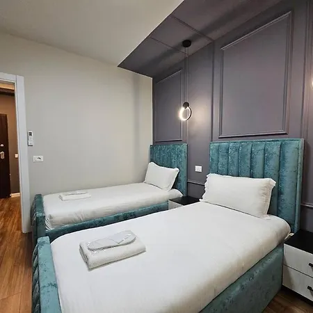 Great Style 2 Bedroom Apartment, Komuna E Parisit * Τίρανα
